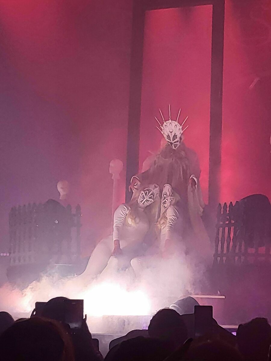 Kim Dracula Concert & Tour History (Updated for 2024) Concert Archives