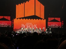 SEVENTEEN on Aug 28, 2022 [879-small]
