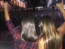 Bruno Mars / Jorja Smith on Oct 10, 2017 [708-small]