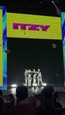 Itzy on Jun 18, 2024 [264-small]