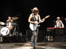 Chrissie Hynde on Nov 8, 2014 [080-small]