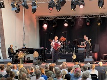 Stef Bos on Jun 28, 2024 [301-small]