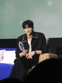 Byeon Woo Seok on Jun 28, 2024 [402-small]
