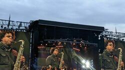 Bruce Springsteen & The E Street Band / Benny Sings on Jun 29, 2024 [635-small]
