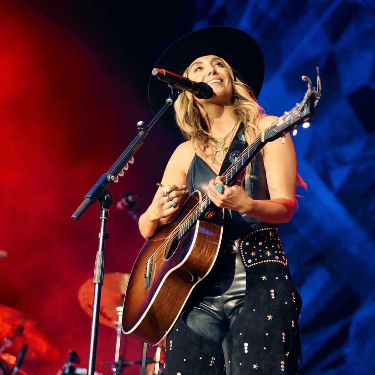 Lainey Wilson Concert & Tour History Concert Archives