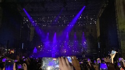 5 Seconds of Summer on Jul 6, 2022 [539-small]