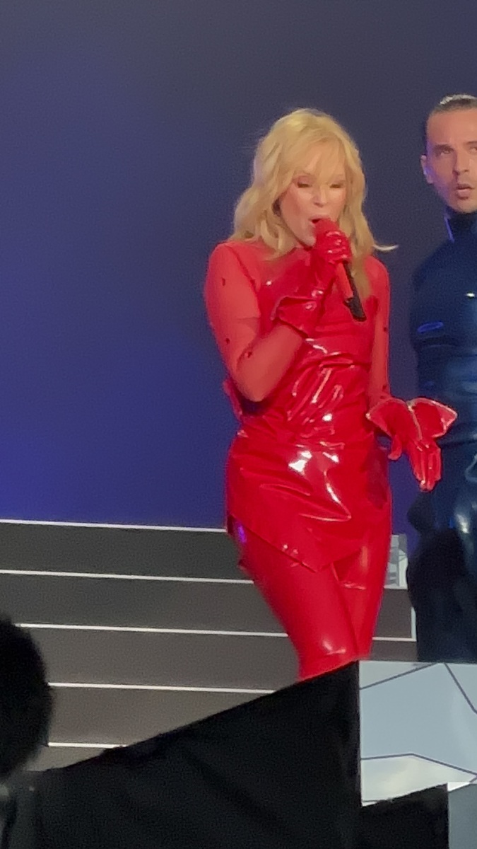 Kylie Minogue Concert & Tour History (Updated for 2024) Concert Archives
