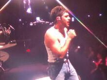 Niall Horan / Del Water Gap on Jul 12, 2024 [811-small]