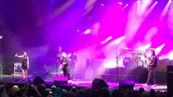 Manic Street Preachers / Bill Ryder-Jones / The Anchoress on Jul 9, 2016 [867-small]