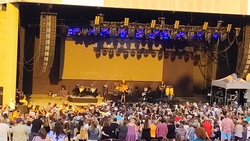 tags: Debbie Gibson, Kettering, Ohio, United States, Fraze Pavilion - Wilson Phillips / Debbie Gibson on Jul 21, 2024 [643-small]