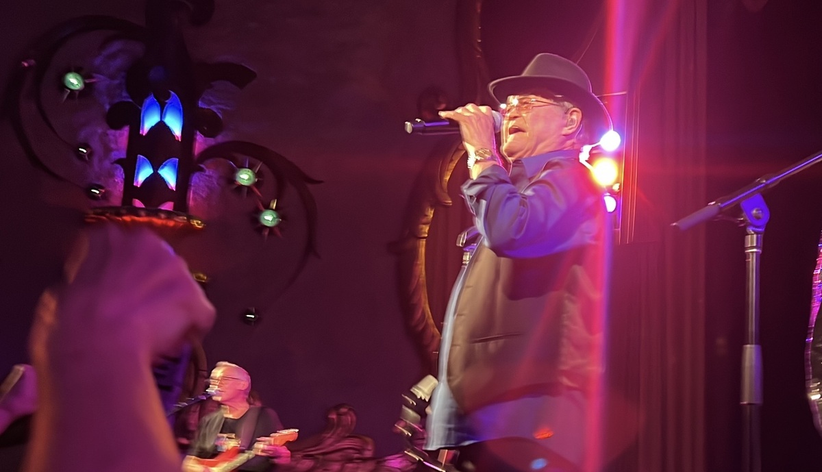 Micky Dolenz Concert & Tour History (Updated for 2024 2025) Concert