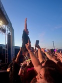 Jaime from Pierce The Veil with the crowd, Pierce the Veil / The Failsafe / Perfectly Still on Jul 18, 2024 [793-small]