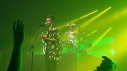 Vinyl Theatre / Misterwives / Twenty One Pilots on Sep 6, 2014 [465-small]
