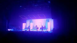 070 Shake / The 1975 on Nov 1, 2016 [513-small]