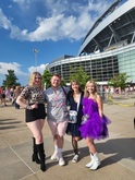 Taylor Swift / MUNA / Gracie Abrams on Jul 15, 2023 [933-small]
