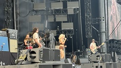 Foo Fighters / The Hives / Amyl and the Sniffers on Jul 23, 2024 [003-small]