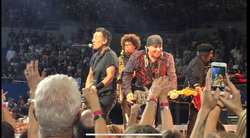 Bruce Springsteen & The E Street Band / Jarod Clemons / Olivia Tallent / Jason Federici on Mar 17, 2016 [071-small]