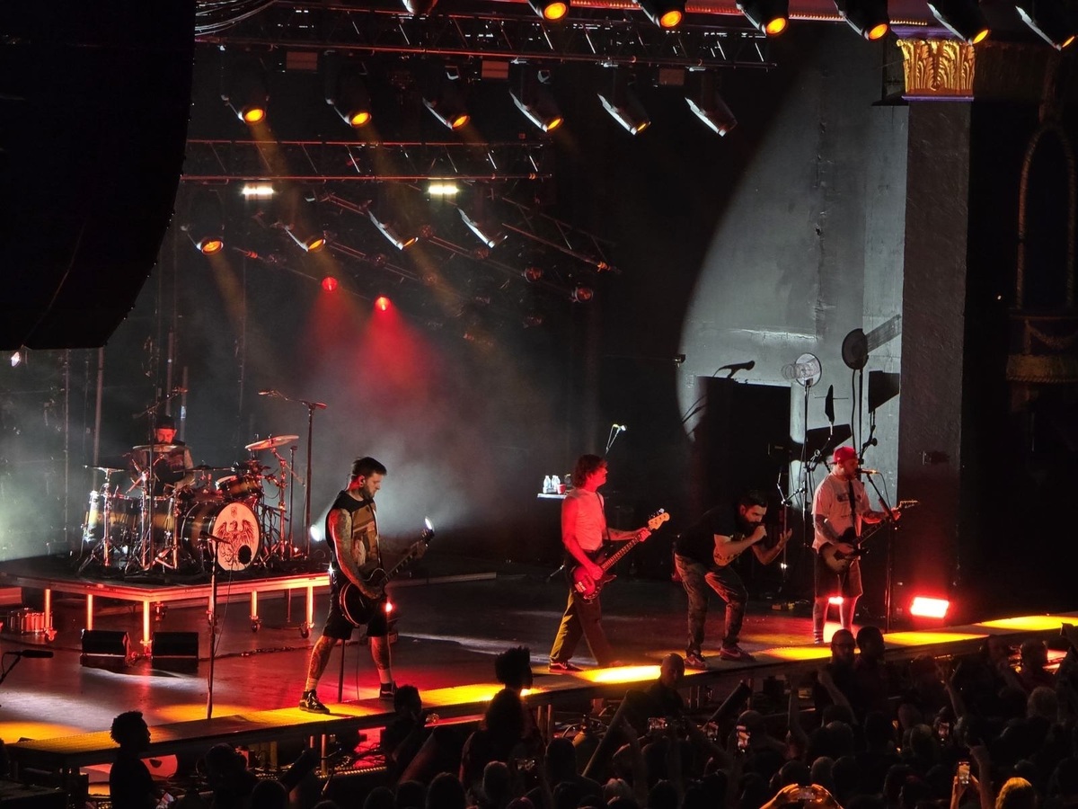 Concert History of The Rave Milwaukee, Wisconsin, United States ...