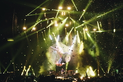 Coldplay / Alessia Cara / Foxes on Jul 27, 2016 [444-small]