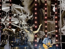 Lenny Kravitz on Jul 30, 2024 [673-small]