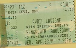 Avril Lavigne on Apr 23, 2003 [322-small]