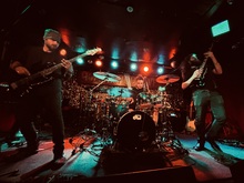 tags: Pyramid Theorem, Toronto, Ontario, Canada, Horseshoe Tavern - Stick Men / Pyramid Theorem on Jul 30, 2024 [477-small]