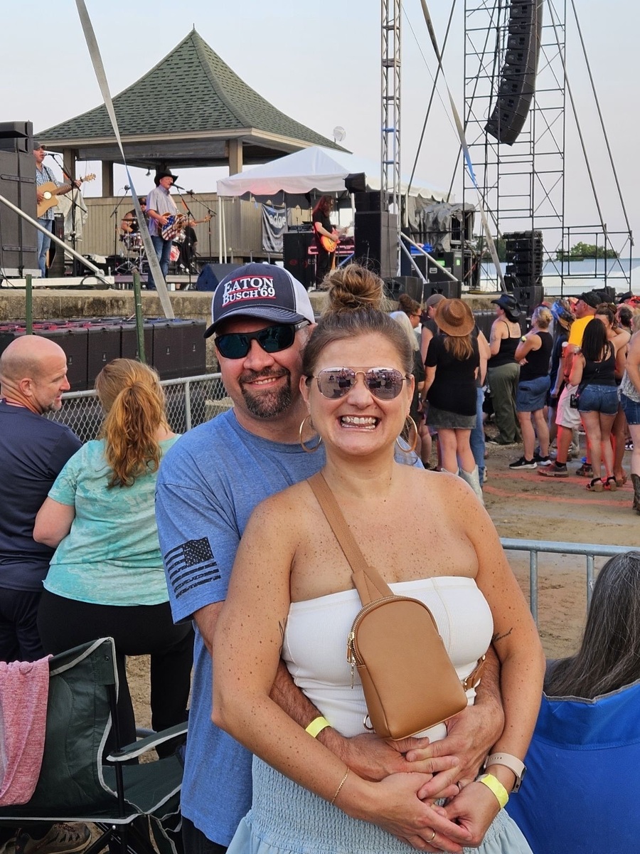 Trace adkins concert tour history updated for 2024 2025 concert
