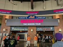 Green Day / The Smashing Pumpkins / Rancid / The Linda Lindas on Aug 5, 2024 [607-small]