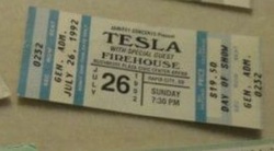 Tesla / Firehouse on Jul 26, 1992 [721-small]