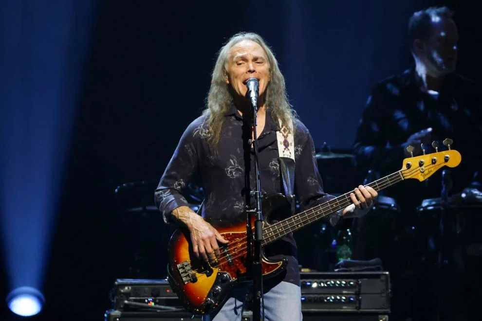 Steely Dan Concert & Tour History (Updated for 2024 2025) Concert