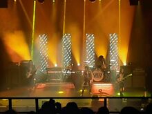 Greta Van Fleet / Ida Mae on Nov 7, 2019 [940-small]