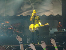 Placebo / Archie Bronson Outfit / Howling Bells on Dec 10, 2006 [251-small]