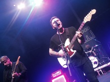 Moose Blood / Pretend Happy on Aug 4, 2016 [050-small]