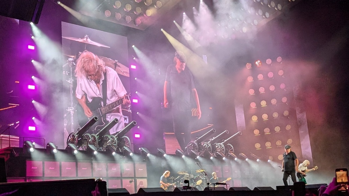 AC/DC Concert Photos | Concert Archives