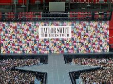 Taylor Swift / Paramore on Jun 14, 2024 [168-small]