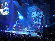 Avril Lavigne / Simple Plan / girlfriends on Aug 21, 2024 [088-small]