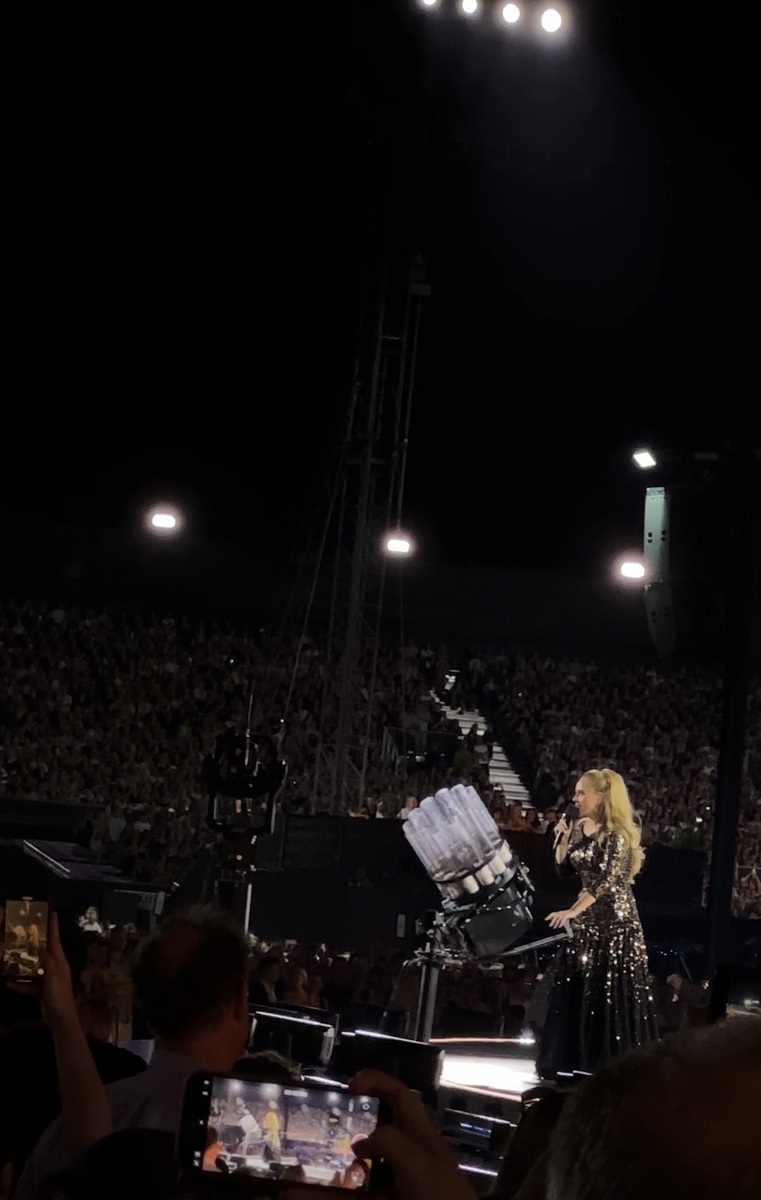  Adele Concert & Tour History (Updated for 2024) 