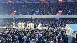 Taylor Swift / Paramore on Jun 8, 2024 [073-small]