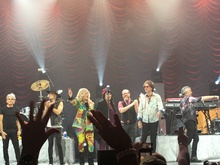 Heart and Joan Jett on Oct 5, 2019 [262-small]