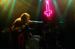 Pagan / Microwave on May 20, 2019 [880-small]