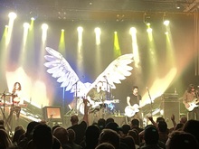 The Airborne Toxic Event / Mondo Cozmo on Mar 29, 2022 [276-small]