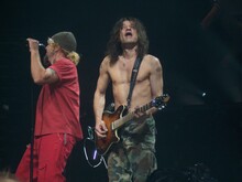 Van Halen / Shinedown on Aug 3, 2004 [536-small]