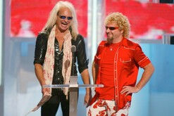 Sammy Hagar / David Lee Roth on Aug 29, 2002 [124-small]