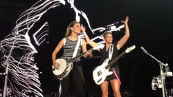The Chicks (fka Dixie Chicks) / Vintage Trouble / Smooth Hound Smith on Sep 1, 2016 [286-small]