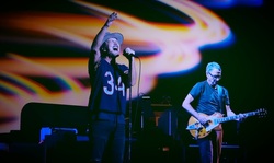 Pearl Jam / Glen Hansard on Sep 3, 2024 [037-small]