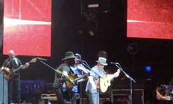 Zac Brown Band / Darrell Scott / Caroline Jones on Sep 23, 2017 [768-small]