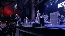 Descendents / Circle Jerks / Surfbort / Iron Chic on Sep 7, 2024 [659-small]
