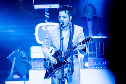 Jack White / Olivia Jean on Sep 17, 2014 [908-small]