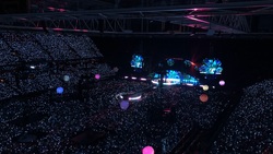 Coldplay / Griff / Zoë Tauran on Jul 16, 2023 [067-small]