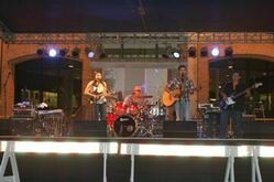 Small Town Habit / 2005, Mark Chesnutt / Small Town Habit / Eddie Money / Everclear / Alter Bridge on Apr 16, 2005 [232-small]